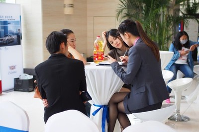 與風范同行 南京安吉凱迪拉克兩周年慶典圓滿落幕【圖】